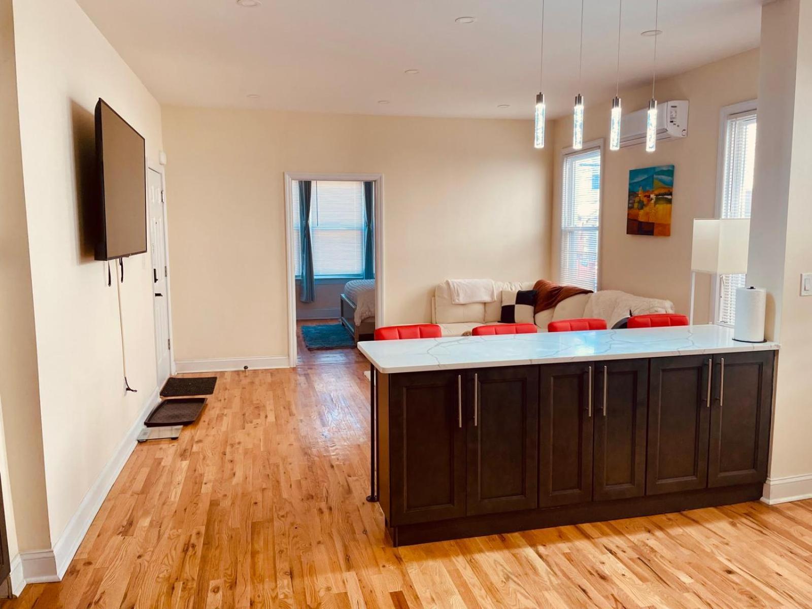 Ooohlala! 2 Beds And 2 Full Baths W/Free Parking Apartment Newark Luaran gambar