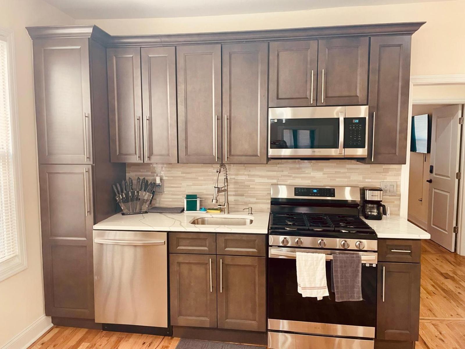 Ooohlala! 2 Beds And 2 Full Baths W/Free Parking Apartment Newark Luaran gambar