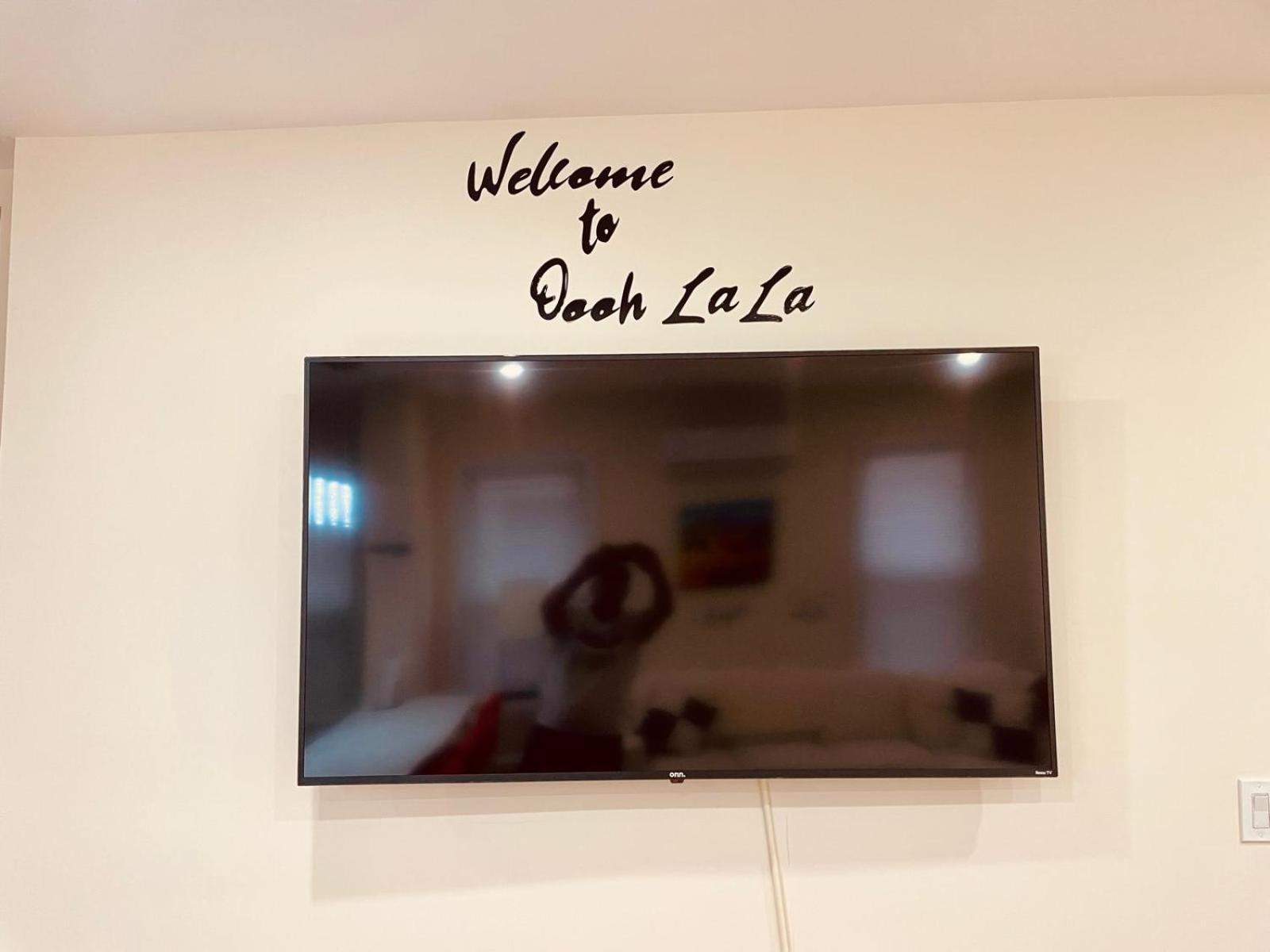 Ooohlala! 2 Beds And 2 Full Baths W/Free Parking Apartment Newark Luaran gambar